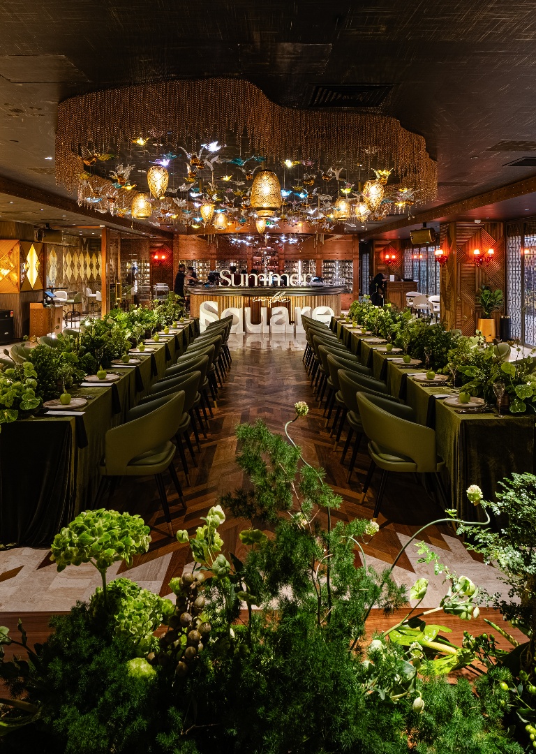 Summer in the Square: An Evening Around the Table